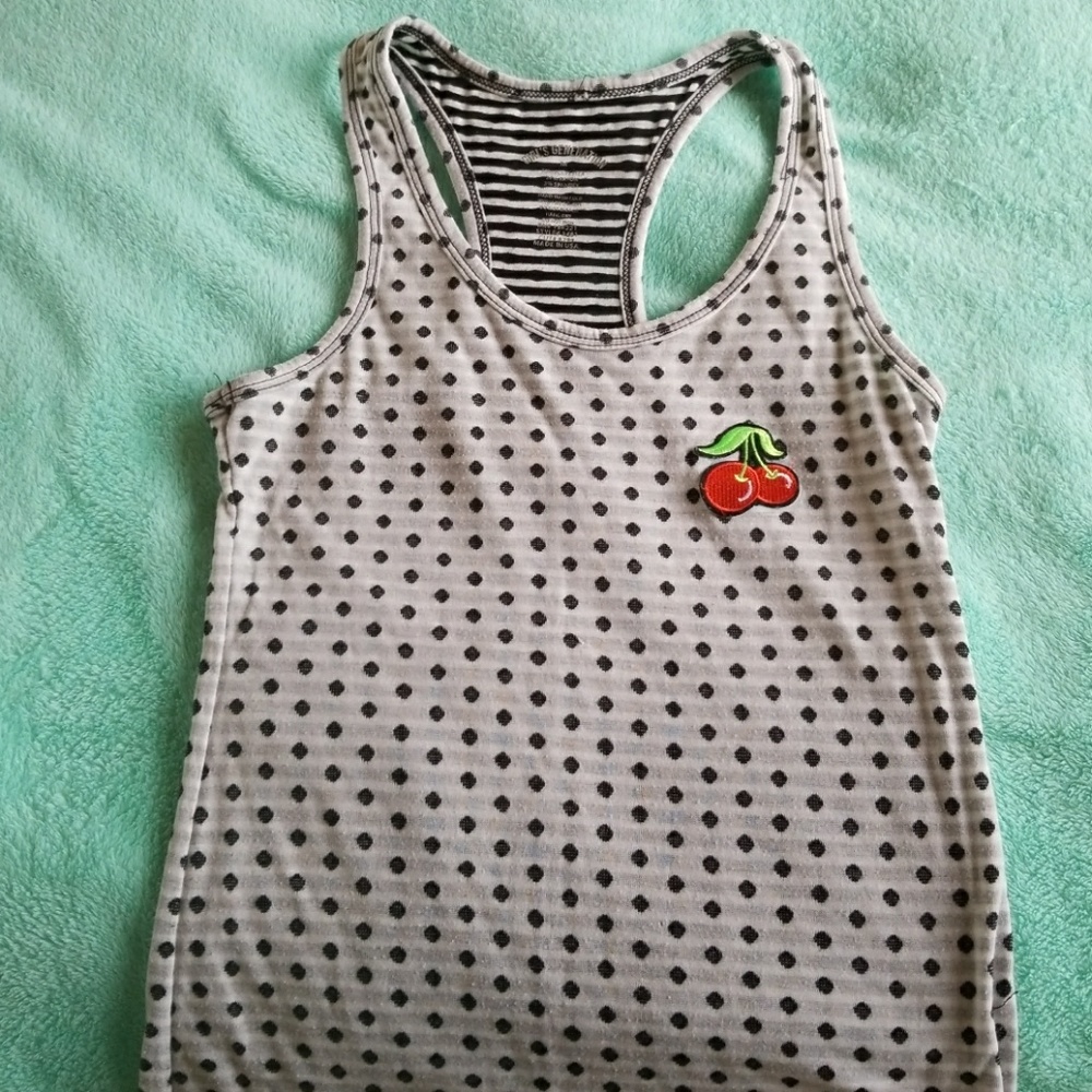 Polka dot tank